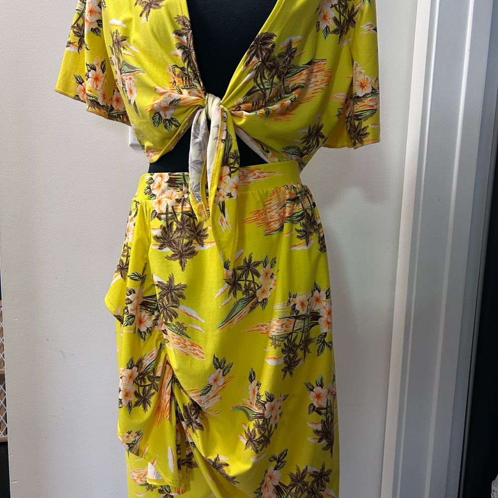 Floral Tie-Front Yellow Two-Piece Set